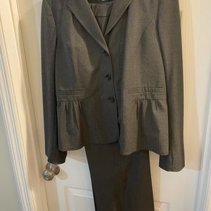 Ann Taylor loft pants suit.